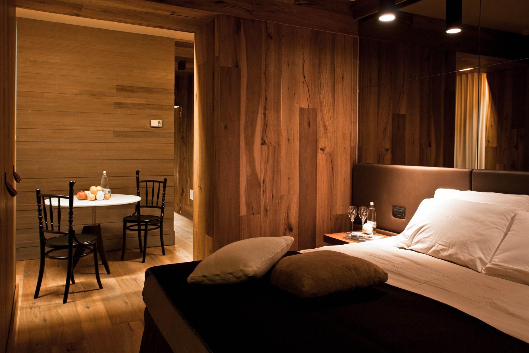 Alexander Charme Hotel Livigno Exterior foto