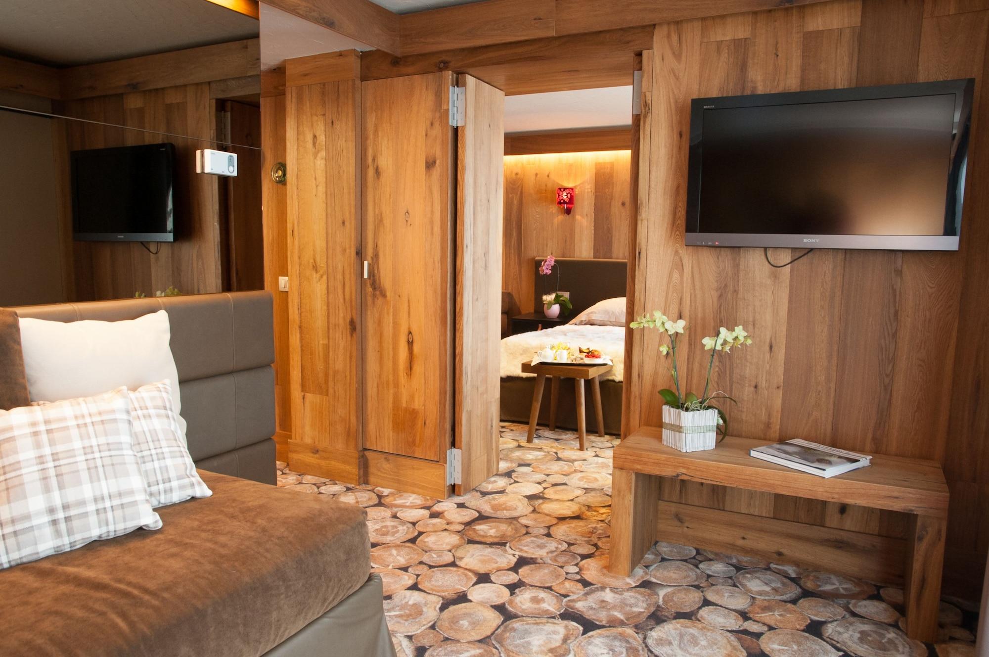 Alexander Charme Hotel Livigno Exterior foto